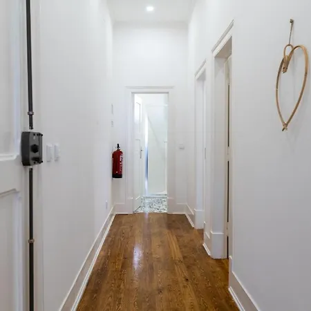 Lovely Apartment Lissabon
